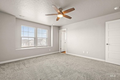 Welcome to this like-new, low-maintenance townhome in the highly on Eagle Legacy Golf Course in Idaho - for sale on GolfHomes.com, golf home, golf lot