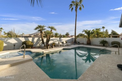 Gorgeous Remodel in Oakwood at Sun Lakes! Discover this on Oakwood Golf Club  in Arizona - for sale on GolfHomes.com, golf home, golf lot