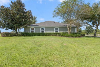 Kick off the holidays in this immaculate 3-bedroom 2-bath on Eagle Dunes Golf Club in Florida - for sale on GolfHomes.com, golf home, golf lot