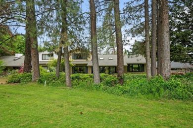 Golfer's Paradise on the Fairway! Step into your light-filled on Spokane Country Club in Washington - for sale on GolfHomes.com, golf home, golf lot
