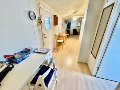 Welcome home to this 1994 single wide manufactured home, which on Golden Lakes Golf Course in Florida - for sale on GolfHomes.com, golf home, golf lot