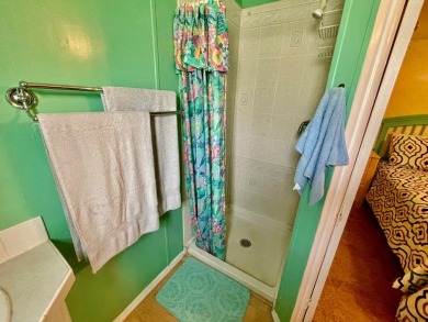 Welcome home to this 1994 single wide manufactured home, which on Golden Lakes Golf Course in Florida - for sale on GolfHomes.com, golf home, golf lot