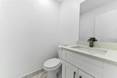 Beautifully Remodeled 1-Bedroom,1.5-Bath Corner Unit in Active on Kings Point Golf -Flanders Way in Florida - for sale on GolfHomes.com, golf home, golf lot