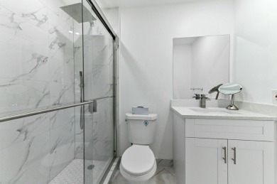 Beautifully Remodeled 1-Bedroom,1.5-Bath Corner Unit in Active on Kings Point Golf -Flanders Way in Florida - for sale on GolfHomes.com, golf home, golf lot