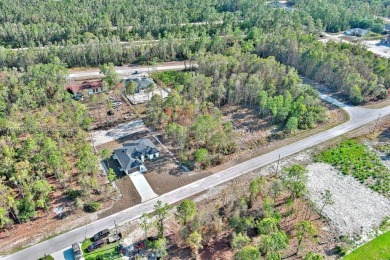 Exclusively presented by Sunland Real Estate: This is an on Mirror Lakes Golf Club in Florida - for sale on GolfHomes.com, golf home, golf lot
