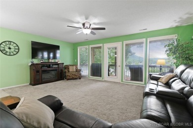 LARGE two bedroom condo that easily sleeps a big family. BIG and on Lake Valley Country Club in Missouri - for sale on GolfHomes.com, golf home, golf lot