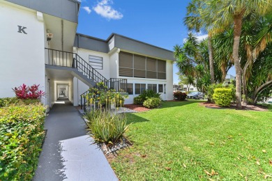 Welcome to this spacious and beautifully maintained Deluxe model on Kings Point Golf -Flanders Way in Florida - for sale on GolfHomes.com, golf home, golf lot