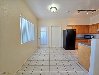 This bright and inviting 2 bedroom, 2 bathroom condo sits on the on Stallion Mountain Golf Course in Nevada - for sale on GolfHomes.com, golf home, golf lot
