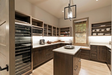 Stunning new western/modern home w/ 4 beds, 4.5 baths offers a on Stock Farm Club in Montana - for sale on GolfHomes.com, golf home, golf lot