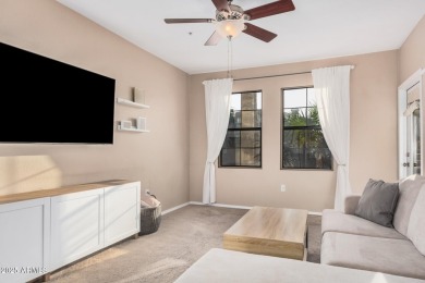 NEW HVAC!!! This updated 2 bed, 2 bath end unit condo offers on Papago Golf Course in Arizona - for sale on GolfHomes.com, golf home, golf lot