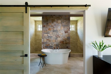 Stunning new western/modern home w/ 4 beds, 4.5 baths offers a on Stock Farm Club in Montana - for sale on GolfHomes.com, golf home, golf lot