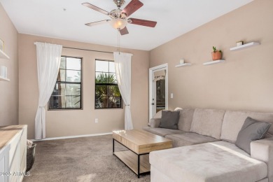 NEW HVAC!!! This updated 2 bed, 2 bath end unit condo offers on Papago Golf Course in Arizona - for sale on GolfHomes.com, golf home, golf lot