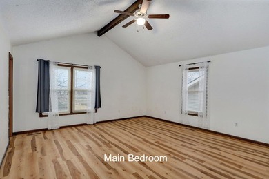 3839 N Stewart offers a spacious 3 bed, 2.5 bath split-level on Bill and Payne Stewart Golf Course  in Missouri - for sale on GolfHomes.com, golf home, golf lot