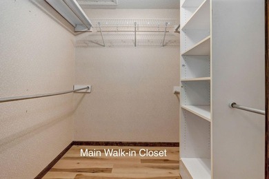 3839 N Stewart offers a spacious 3 bed, 2.5 bath split-level on Bill and Payne Stewart Golf Course  in Missouri - for sale on GolfHomes.com, golf home, golf lot