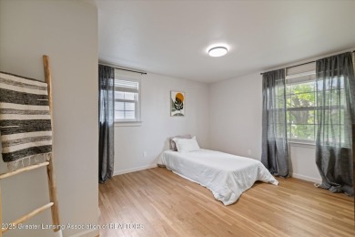 *Open house cancelled. Offer deadline 5/6 7pm*
Ah yes, the on Groesbeck Municipal Golf Course in Michigan - for sale on GolfHomes.com, golf home, golf lot