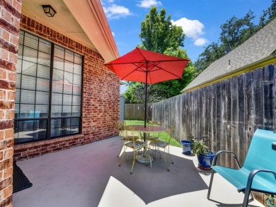 NEW ROOF & GUTTERS! Country club resort style living in this 3BR on De Cordova Bend Country Club in Texas - for sale on GolfHomes.com, golf home, golf lot