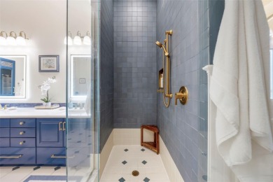 CYPRESS RUN LUXURY HOME IN THE AREA'S MOST EXCLUSIVE on Cypress Run Golf Club  in Florida - for sale on GolfHomes.com, golf home, golf lot