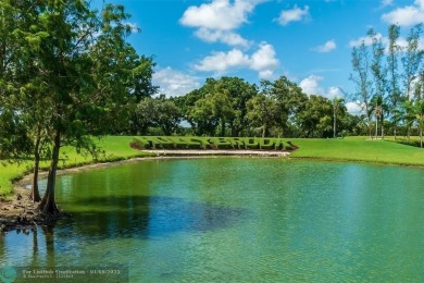 Location! Location! Best Priced! Large 2Bed - 2Bath, Move in on Hollybrook Golf and Tennis Club  in Florida - for sale on GolfHomes.com, golf home, golf lot