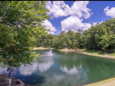 Gorgeous home located in the Whisper Creek section of Windstone on Windstone Golf Club in Tennessee - for sale on GolfHomes.com, golf home, golf lot