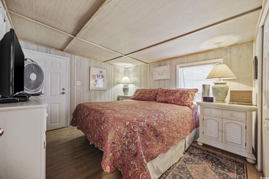 Welcome home to this well-maintained 3-bedroom, 2-bath mobile on  in South Carolina - for sale on GolfHomes.com, golf home, golf lot