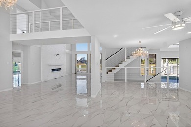 Uniquely contemporary tri-level home offering 5 bedrooms, 4.5 on Green Tree Country Club in Texas - for sale on GolfHomes.com, golf home, golf lot