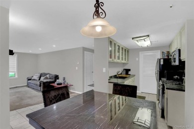 Lower Level Birchwood Unit In Desired Bretton Woods Condo on Bretton Woods Country Club in New York - for sale on GolfHomes.com, golf home, golf lot