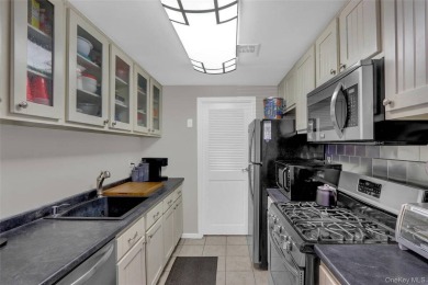 Lower Level Birchwood Unit In Desired Bretton Woods Condo on Bretton Woods Country Club in New York - for sale on GolfHomes.com, golf home, golf lot