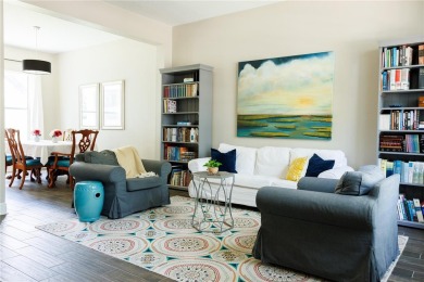 ***Seller is offering $10,000 towards buyers closing costs/rate on Hunters Green Country Club in Florida - for sale on GolfHomes.com, golf home, golf lot