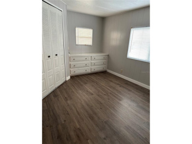 55+ resident owned gated golf course community.*PRICE REDUCED* on Zellwood Station Country Club in Florida - for sale on GolfHomes.com, golf home, golf lot
