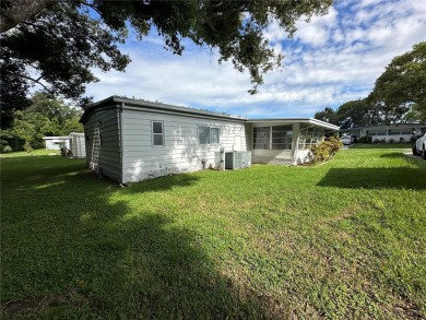 55+ resident owned gated golf course community.*PRICE REDUCED* on Zellwood Station Country Club in Florida - for sale on GolfHomes.com, golf home, golf lot