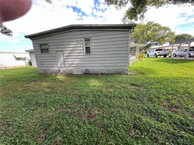 55+ resident owned gated golf course community.*PRICE REDUCED* on Zellwood Station Country Club in Florida - for sale on GolfHomes.com, golf home, golf lot