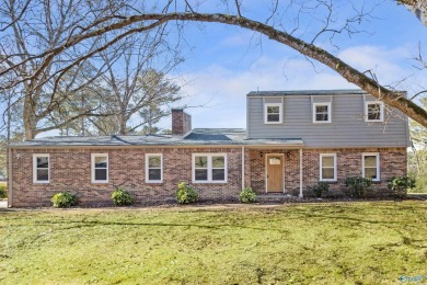 The one you've been waiting for!! A beautiful, renovated 3 on Burningtree Country Club in Alabama - for sale on GolfHomes.com, golf home, golf lot