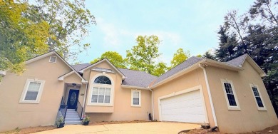 *Lakeview Luxury Living! Single-Level Dream Home with Resort on Fairfield Plantation Golf and Country Club in Georgia - for sale on GolfHomes.com, golf home, golf lot