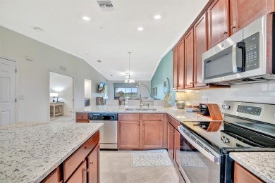 Welcome to your dream home! This beautifully appointed 2-bedroom on Lakewood National Golf Club in Florida - for sale on GolfHomes.com, golf home, golf lot