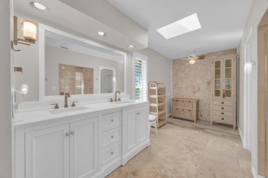 Spacious 3 bed, 3 full bath estate style home with a large on Turtle Creek Club in Florida - for sale on GolfHomes.com, golf home, golf lot