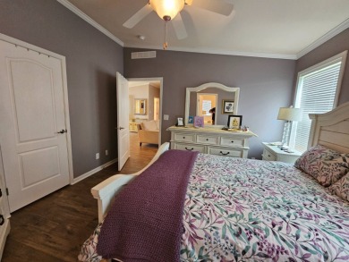 This lovely 3bed 2bath home is move in ready! Seller is on Riverwood Golf Club in Florida - for sale on GolfHomes.com, golf home, golf lot