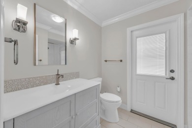 Spacious 3 bed, 3 full bath estate style home with a large on Turtle Creek Club in Florida - for sale on GolfHomes.com, golf home, golf lot