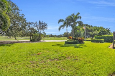 Spacious 3 bed, 3 full bath estate style home with a large on Turtle Creek Club in Florida - for sale on GolfHomes.com, golf home, golf lot