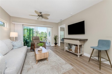 STUNNING!! TURNKEY FURNISHED, 903 sq ft unit is ready for YOU! on Rotonda Golf and Country Club The Links Course in Florida - for sale on GolfHomes.com, golf home, golf lot
