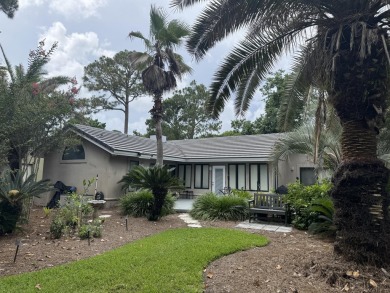 MOTIVATED SELLER! This is your opportunity to get an AMAZING on Sandestin Golf and Beach Resort - Raven in Florida - for sale on GolfHomes.com, golf home, golf lot