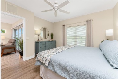 STUNNING!! TURNKEY FURNISHED, 903 sq ft unit is ready for YOU! on Rotonda Golf and Country Club The Links Course in Florida - for sale on GolfHomes.com, golf home, golf lot
