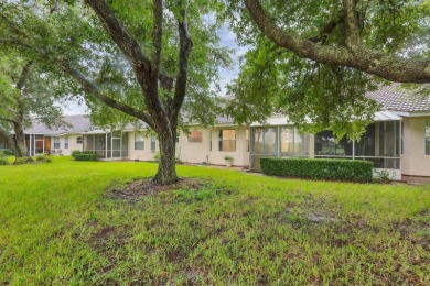 Uncover the potential of this charming west-facing 2 bed, 2 bath on Bobcat Trail Golf Club in Florida - for sale on GolfHomes.com, golf home, golf lot