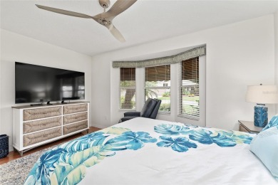 This stylish and desirable 3/2, 1831sf Sierra Model home is on El Diablo Executive Golf Course in Florida - for sale on GolfHomes.com, golf home, golf lot