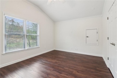 NEW INTERIOR & EXTERIOR PAINT & NEW APPLIANCES making this a on Hampton Golf Village in Georgia - for sale on GolfHomes.com, golf home, golf lot