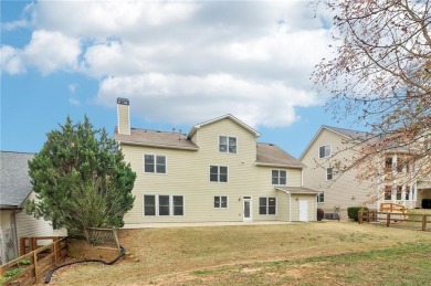 NEW INTERIOR & EXTERIOR PAINT & NEW APPLIANCES making this a on Hampton Golf Village in Georgia - for sale on GolfHomes.com, golf home, golf lot