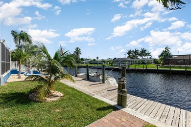 DISCOVER THE WATERFRONT LIFESTYLE YOU'VE BEEN DREAMING OF on El Rio Golf Course and Club in Florida - for sale on GolfHomes.com, golf home, golf lot