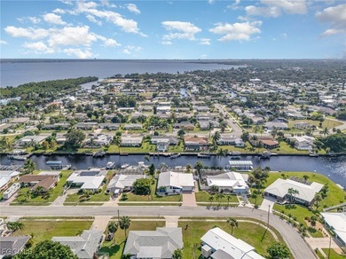 DISCOVER THE WATERFRONT LIFESTYLE YOU'VE BEEN DREAMING OF on El Rio Golf Course and Club in Florida - for sale on GolfHomes.com, golf home, golf lot