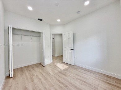 Spacious 3-bedroom/3-bathroom townhome featuring an open layout on Woodlands Country Club in Florida - for sale on GolfHomes.com, golf home, golf lot