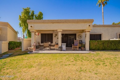 Welcome to this desirable La Costa casita overlooking Edgewater on Westbrook Village Golf Club in Arizona - for sale on GolfHomes.com, golf home, golf lot