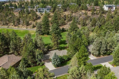 Stunningly updated home in the coveted, gated River's Edge Golf on Rivers Edge Golf Resort in Oregon - for sale on GolfHomes.com, golf home, golf lot
